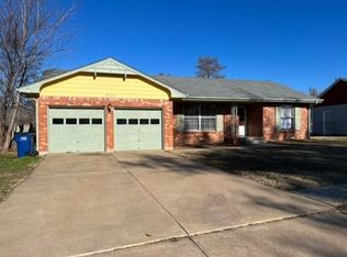 1520 E Frontier Dr, Stillwater, OK 74075