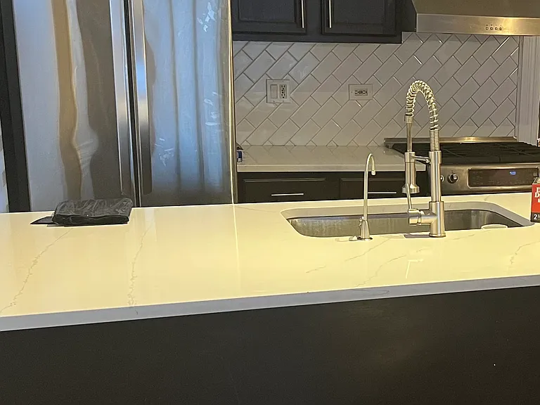 1045 S Oakley Blvd #2 — Photo 2