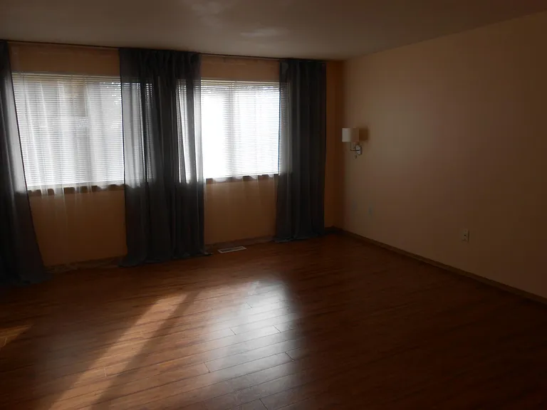 4408 To 4410 Quail Dr SE #4410 — Photo 4