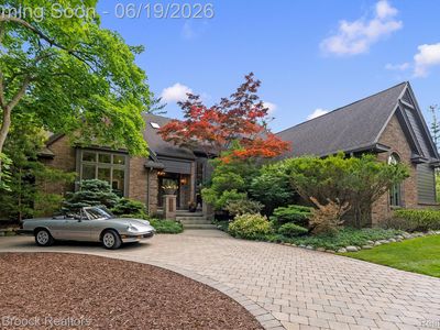 40360 Harmony Ln, Northville, MI, 48167