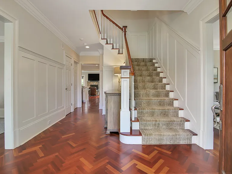 328 Sound Beach Ave — Photo 3