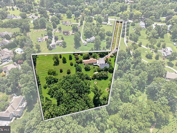 4th image of 1739 N Middletown Rd
