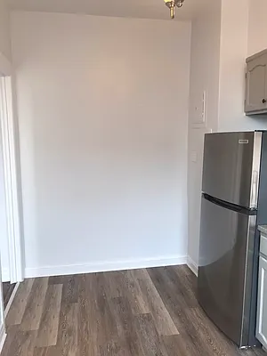 Rented by Ben Bay Realty Co. of Bay Ridge | media 52