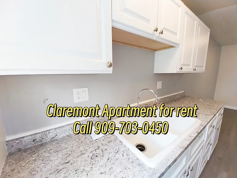 856 W Bonita Ave — Photo 20