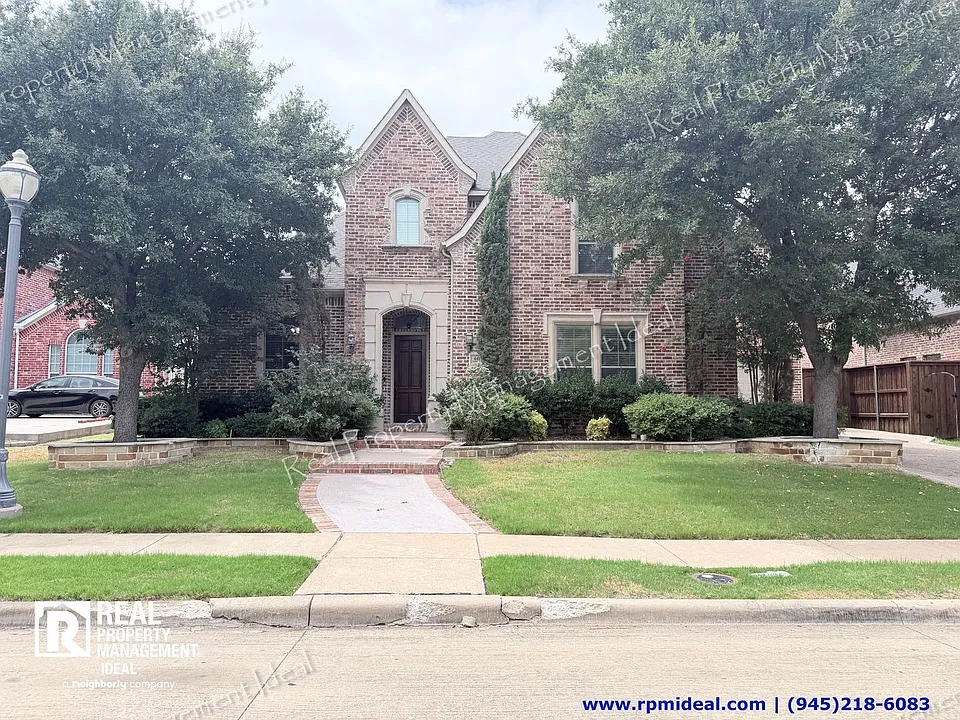 4419 Donegal Dr