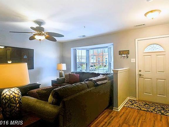 Living Room & Entry Foyer