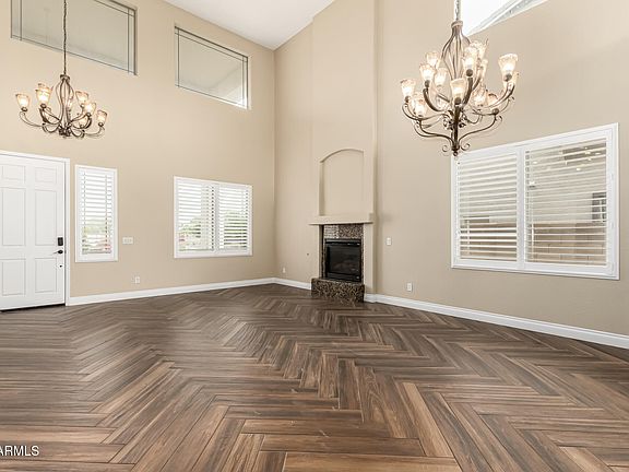 3rd image of 15835 W DESERT MIRAGE Drive