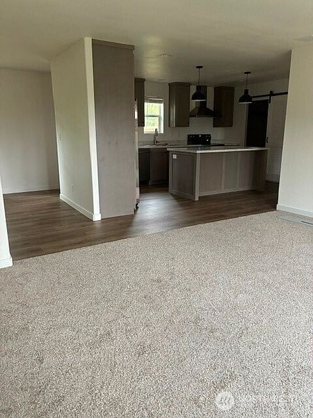 2nd image of 1004 Stella Road