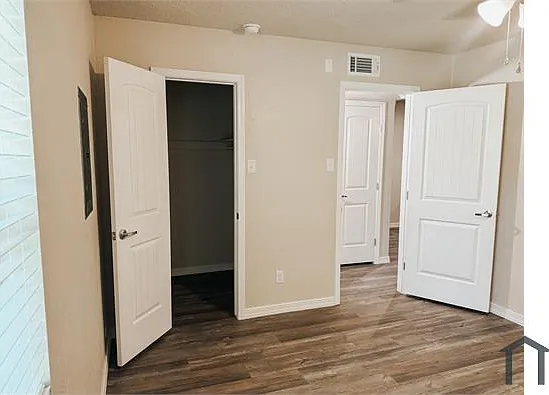 208 N Mittie Martin St — Photo 9