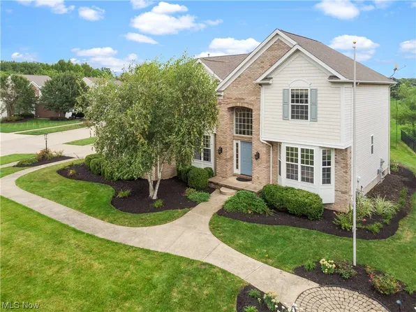 2501 Ithaca Dr, Avon, OH 44011