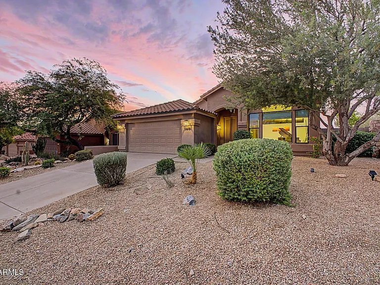 10618 E Morning Star Dr — Photo 2