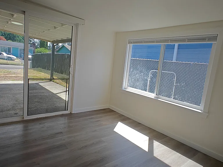 4931 Yew Ln SW — Photo 22