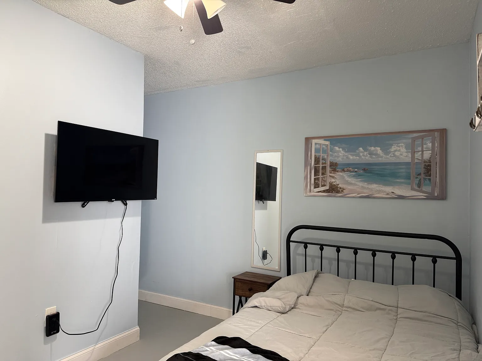 Studio, 450 sqft, $900 — Photo 4