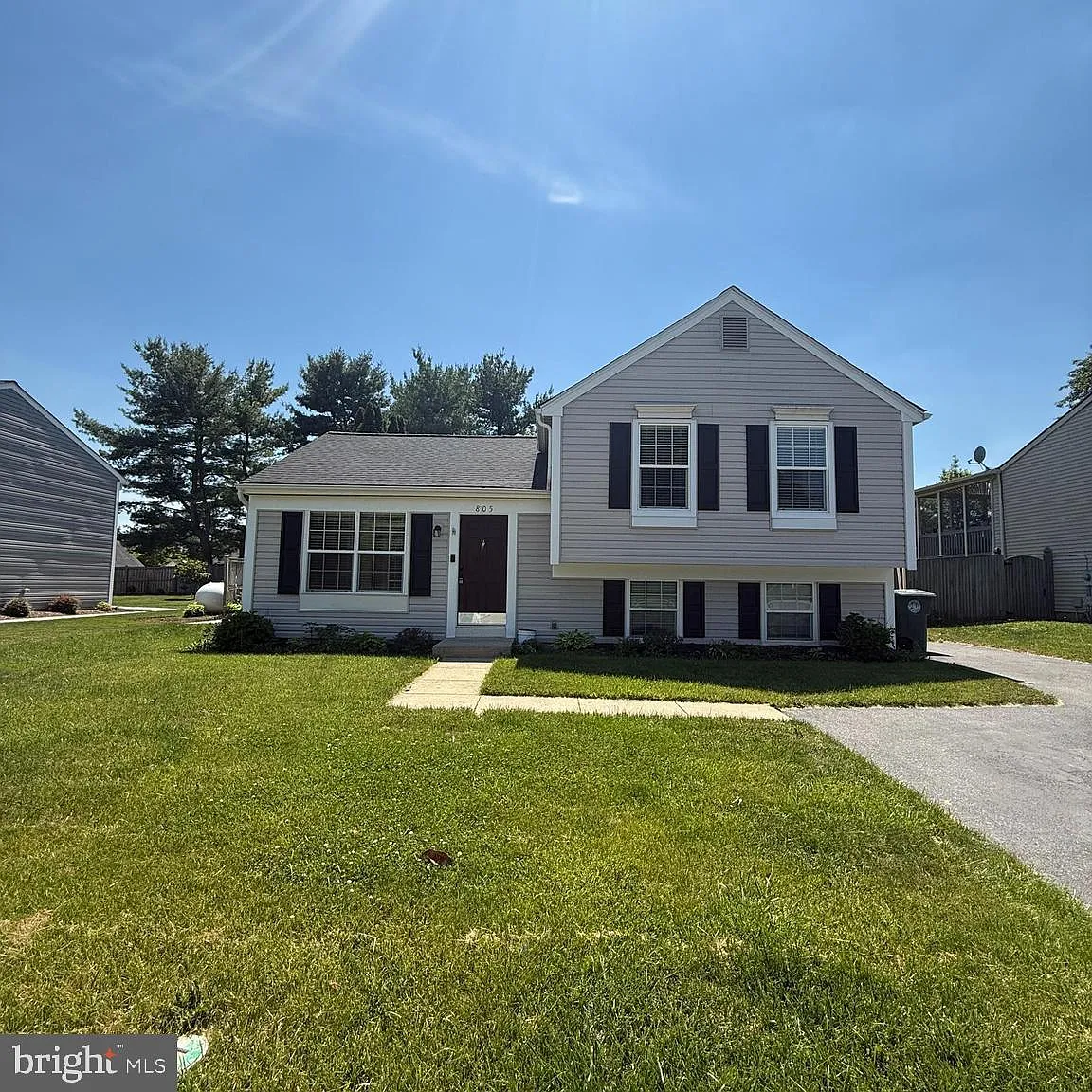 3 bed, 1432 sqft, $2,650 — Photo 1