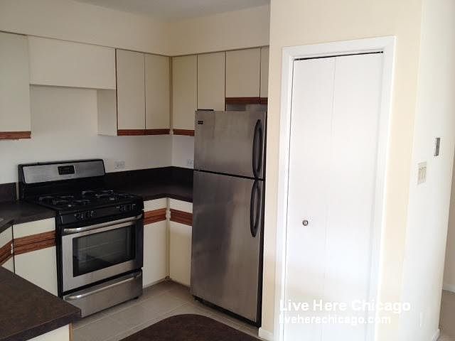 1st image of 1341 N Harlem Ave APT 9