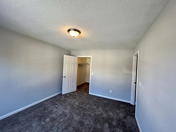 3rd image of 517 E Mystic Dr