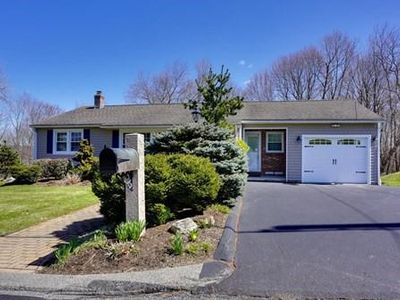 23 Hingham Rd, North Grafton, MA, 01536