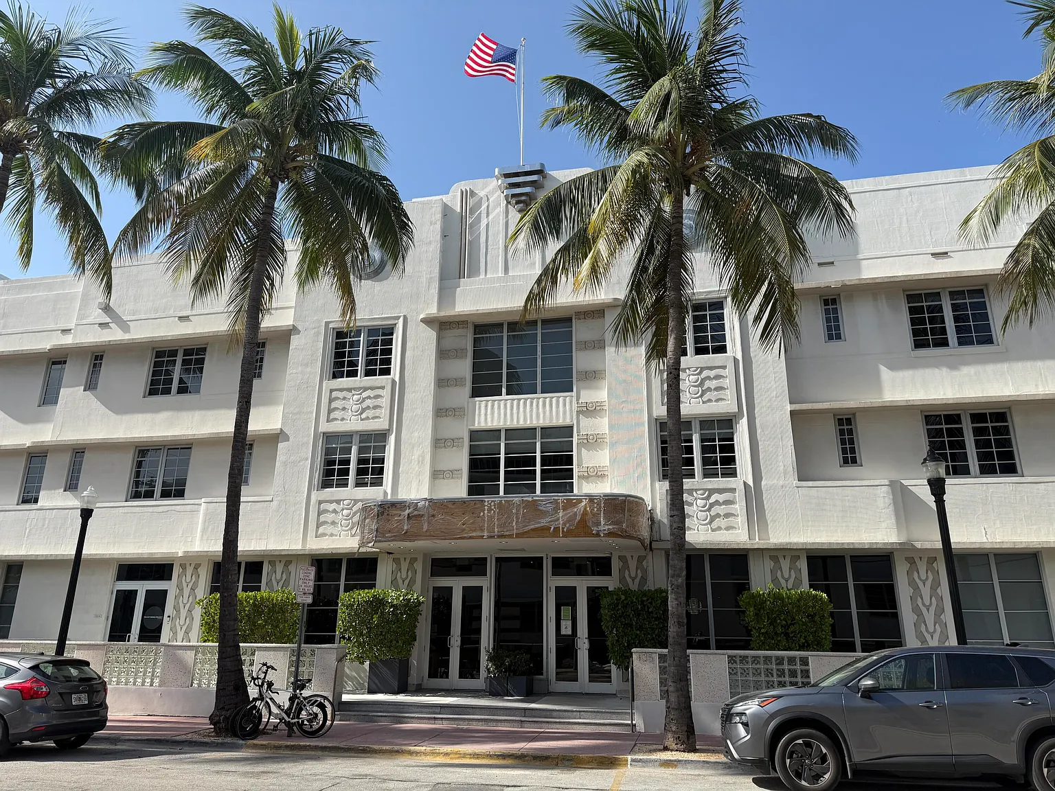 1 bed, 1.0 bath, 596 sqft, $2,950 — Photo 3