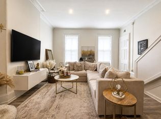 1035 Spruce St APT 301, Philadelphia, PA 19107
