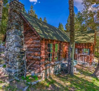 863 Nevada St, June Lake, CA, 93529