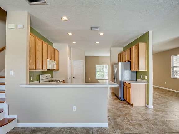 2nd image of 8823 Royal Enclave Blvd
