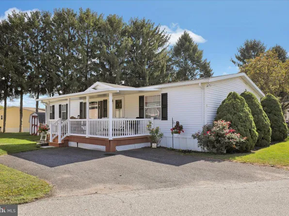 2 Ruth Dr, Gordonville, PA 17529