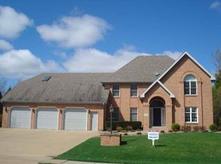 1015 Prince Phillip Dr, Dubuque, IA 52003
