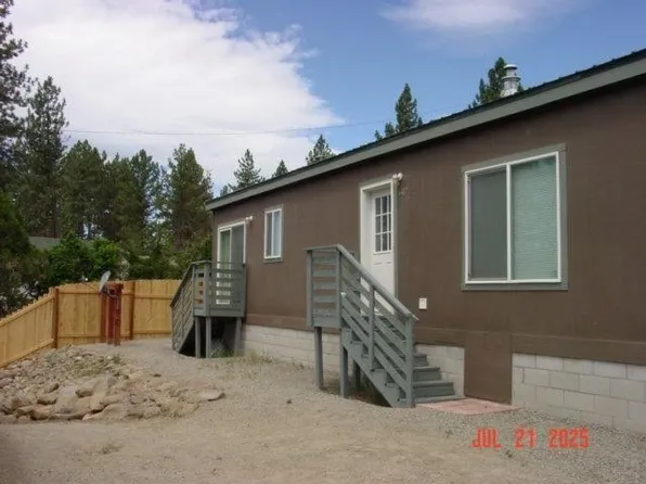 617 E Sierra St, Portola, CA 96122