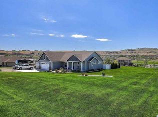 101803 Kash Loop, Kennewick, WA 99338