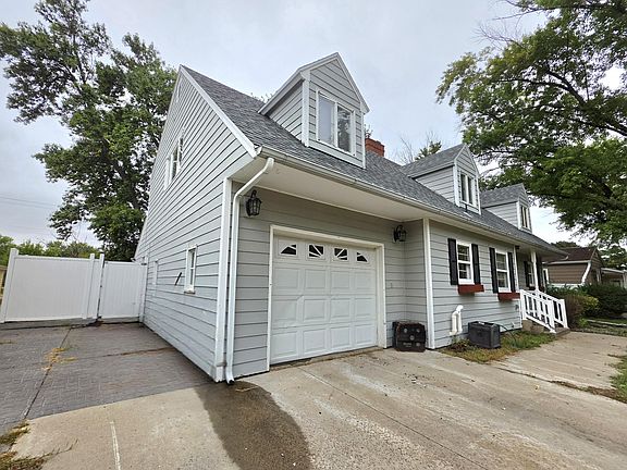 2nd image of 1716 S 3rd St