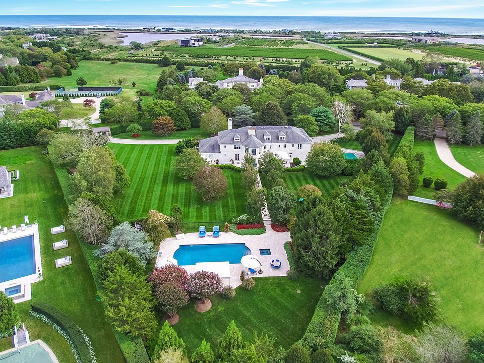 1st image of 21 Fordune Dr