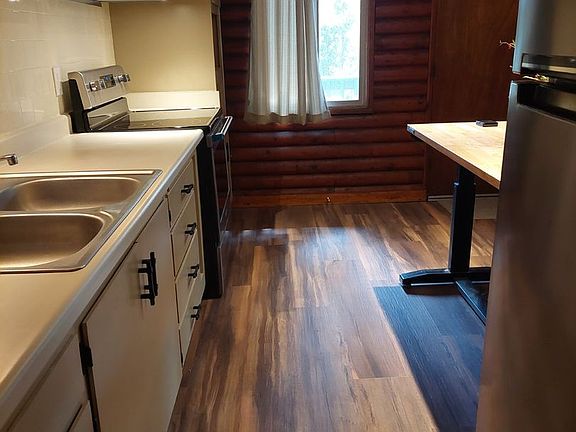 4th image of 2581 Elwood Ave #C