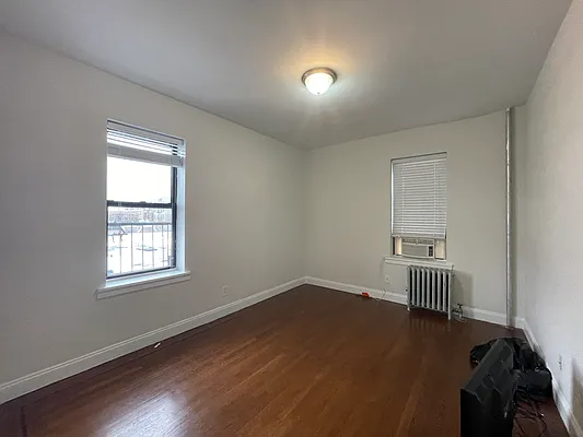Rented by Oxford Property Group | media 22