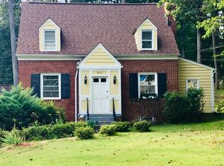 4915 Braddock Rd, Temple Hills, MD 20748