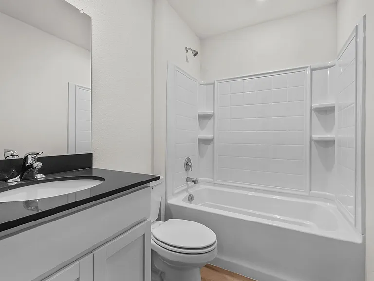 1317 Bates St — Photo 21