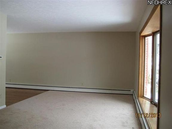 3rd image of 294 Baird Ave