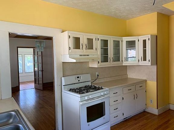 5th image of 4912 Underwood Ave