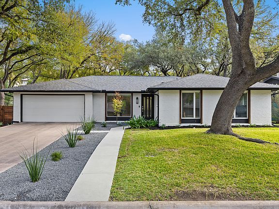 4th image of 2615 Barton Hills Dr