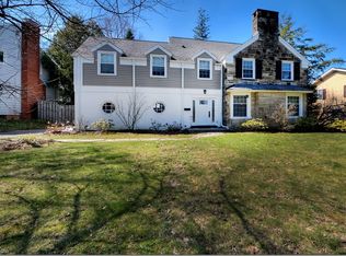 22700 Holmwood Rd, Shaker Heights, OH 44122