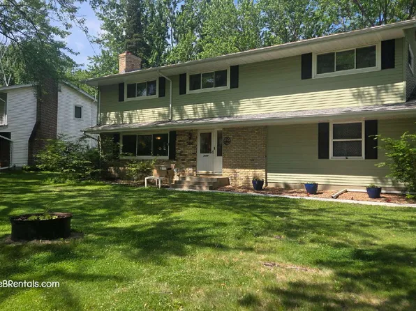 3499 Nancy Pl, Shoreview, MN 55126