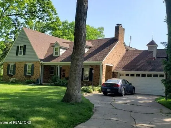 610 University Dr, East Lansing, MI 48823