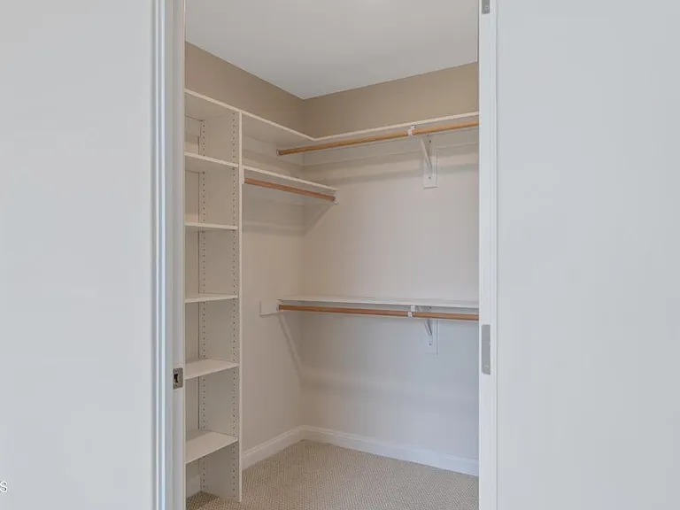 533 E Union St #501 — Photo 10