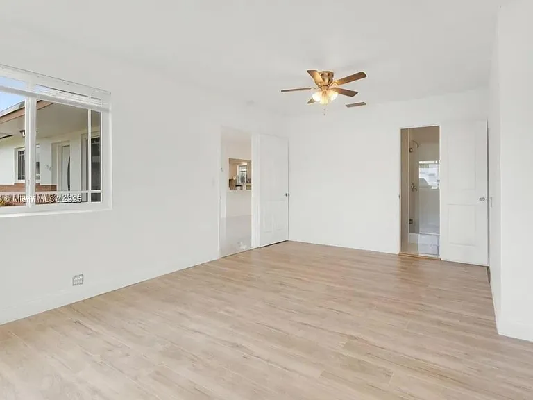 7160 SW 5th Ct #HOME — Photo 4