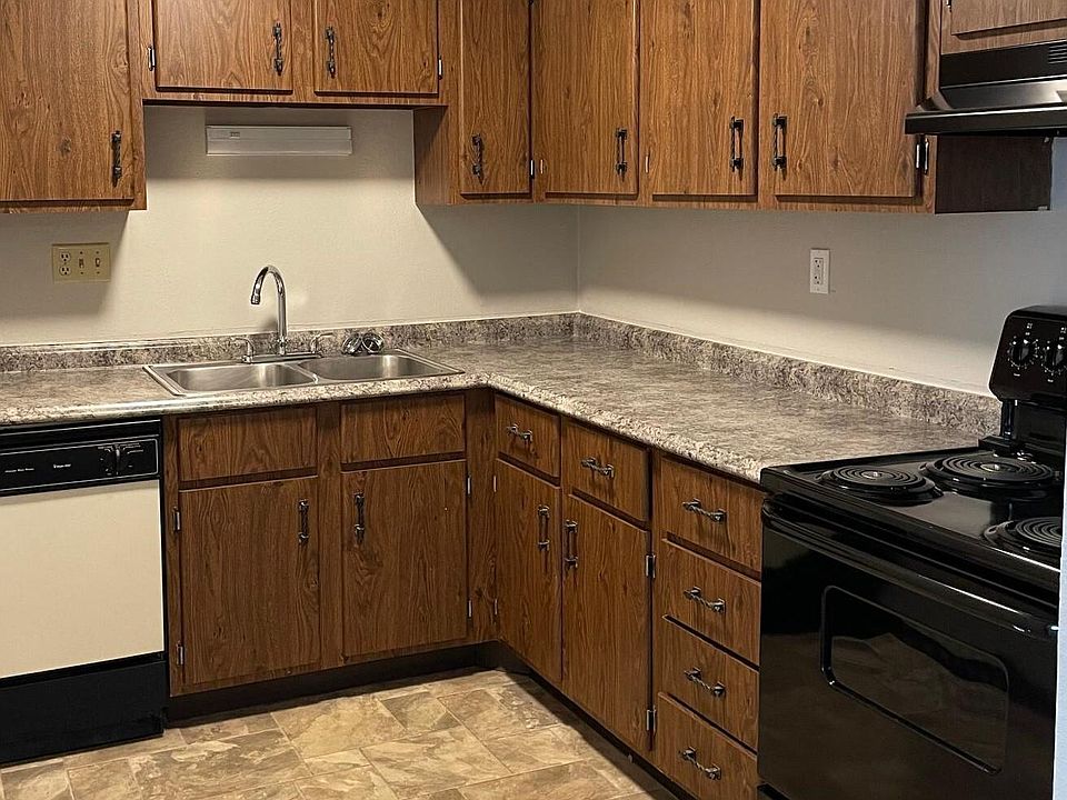 1st image of 1502 Almedia Ct