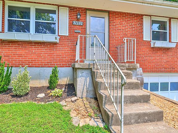 3rd image of 7482 Gracely Dr