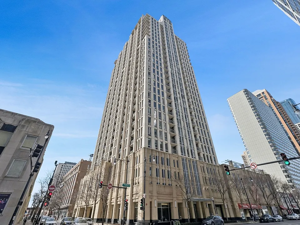 1250 S Michigan Ave #2606