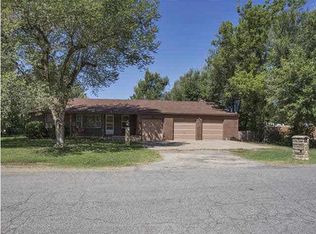2933 N Saint Clair St, Wichita, KS 67204