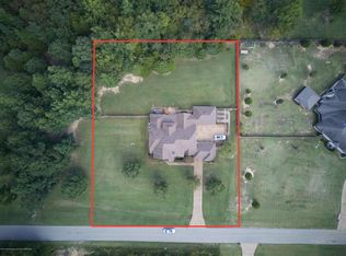 254 Surrey Loop, Byhalia, MS 38611