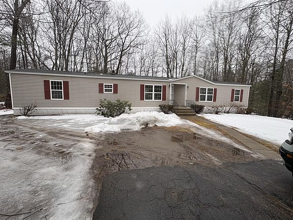 2nd image of 7 Kenyann Drive