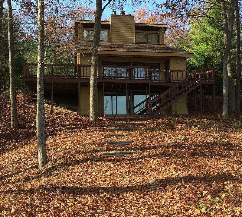 1st image of 487 S Otis Ln